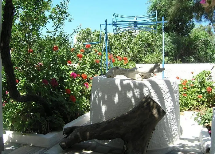 Chanioti Pensjonat 3*