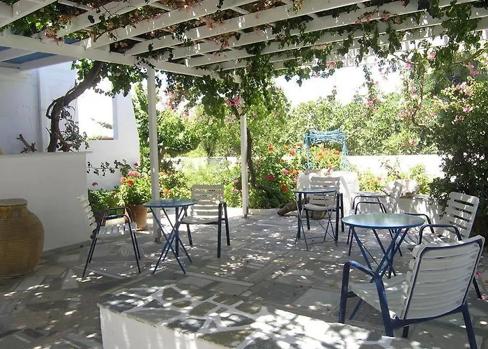 Chanioti Pensjonat Páros